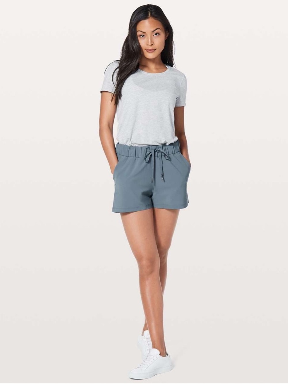 Lululemon On The Fly Short in Charcoal Gray Sz 12